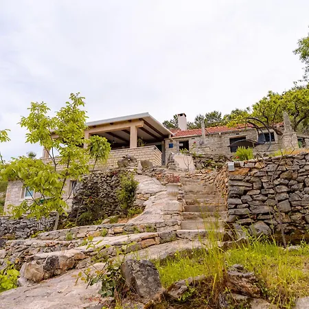 Meadow Hill Vikendica *