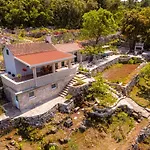 Ferienhaus Meadow Hill Zrnovo