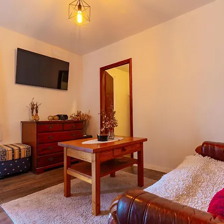 Meadow Hill Tatil Evi